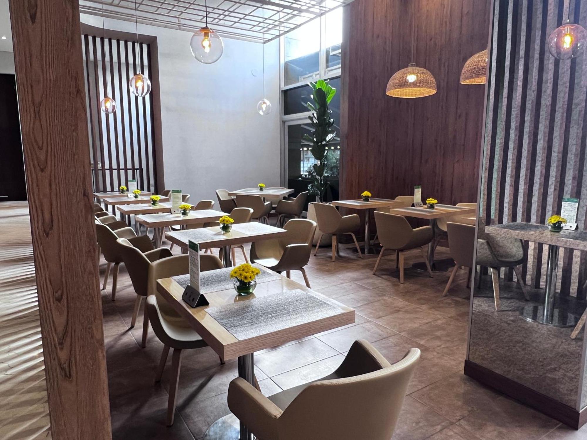 Hotel Airport By Ihg Bogota
