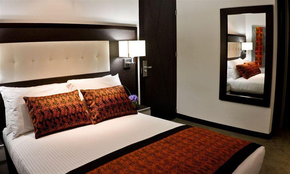 Bog Expo Museo Hotel 3*