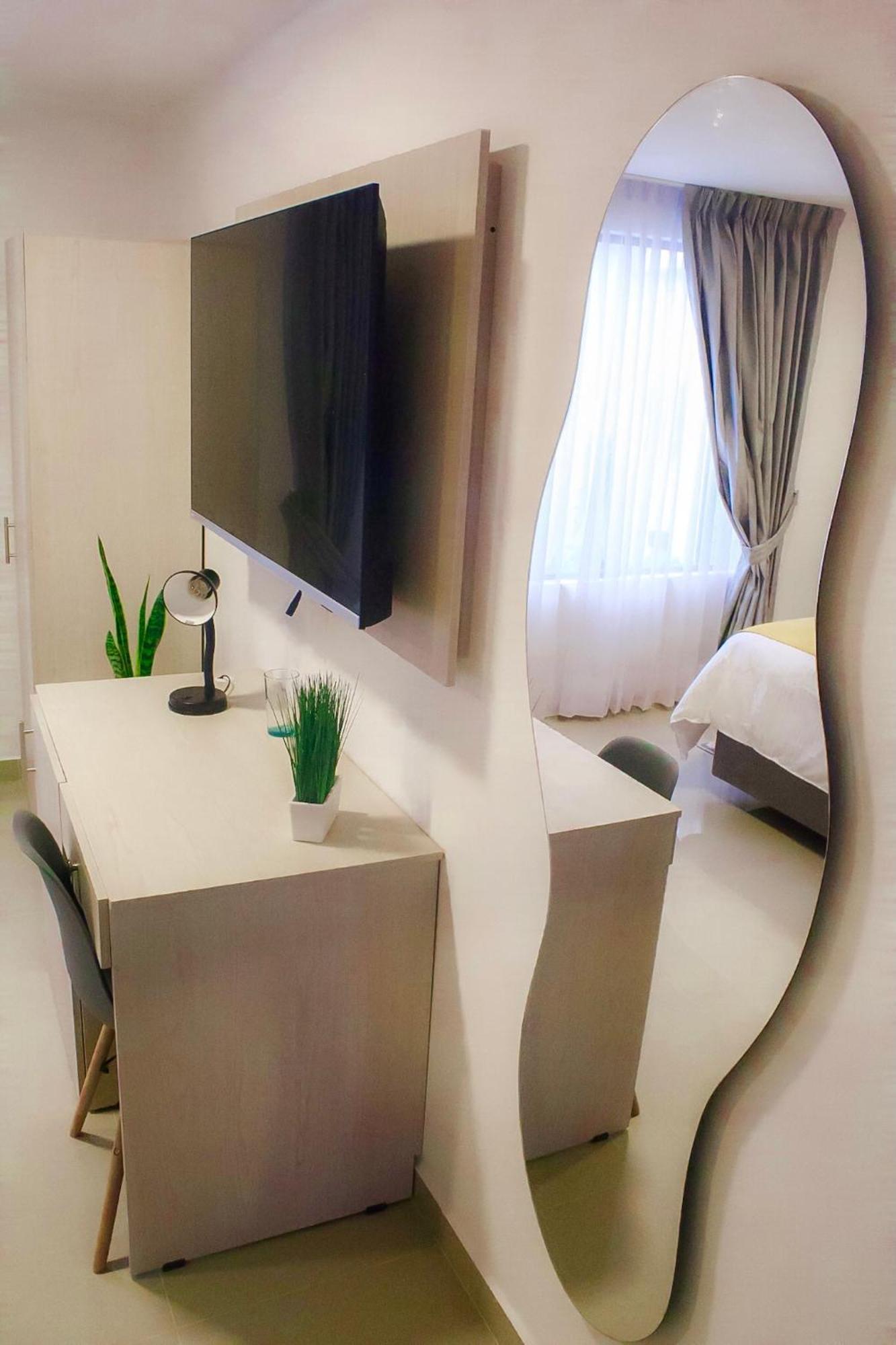 Bliss Boutique 5*