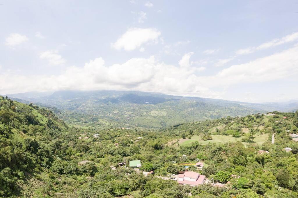 Casa Campestre Clima Caliente - Agroturismo Villa