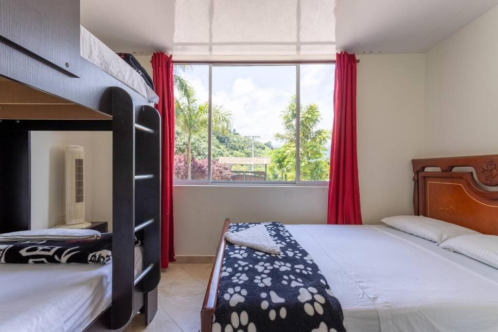 Casa Campestre Clima Caliente - Agroturismo Bogota
