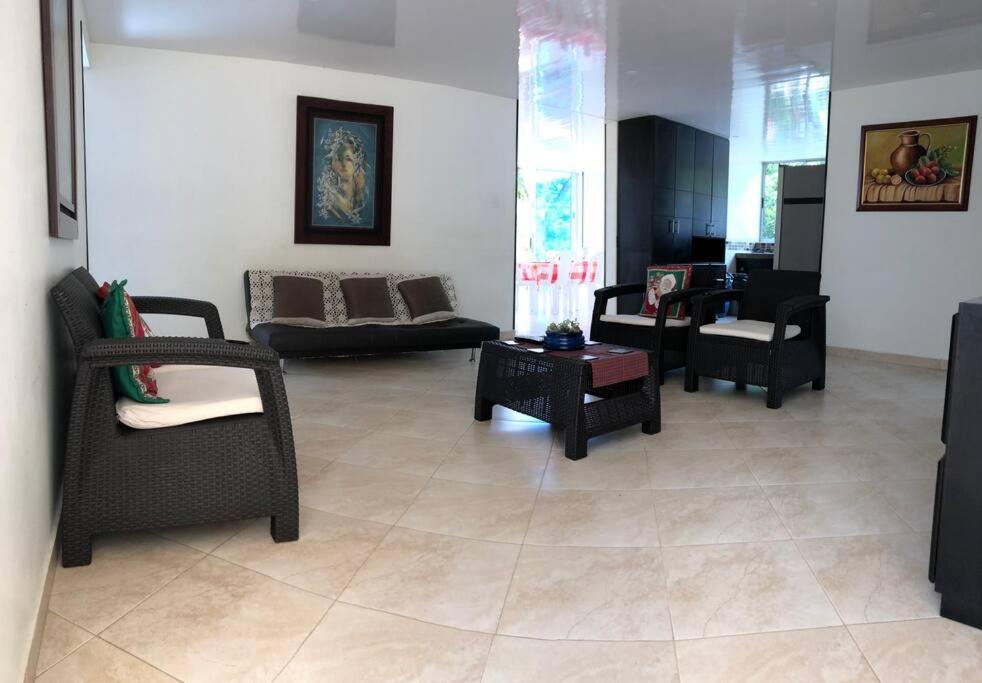 Villa Casa Campestre Clima Caliente - Agroturismo Bogota