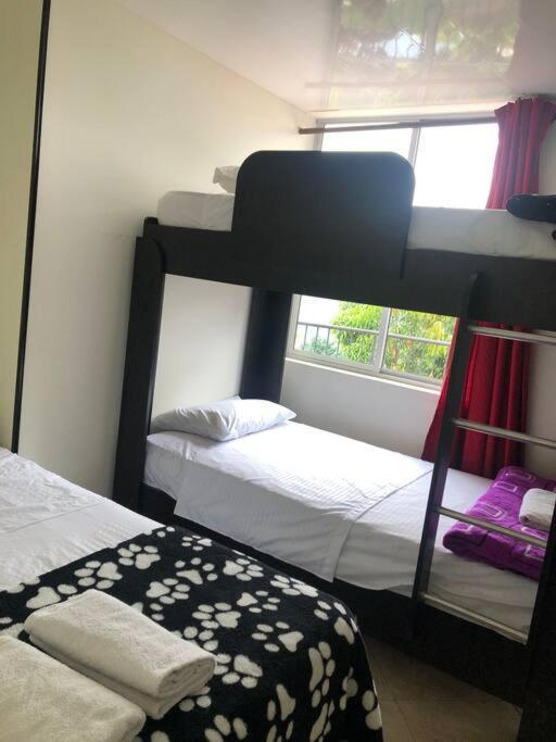 Casa Campestre Clima Caliente - Agroturismo Bogota
