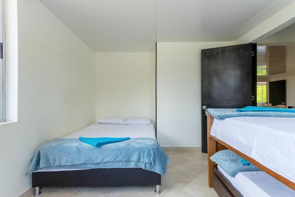 Casa Campestre Clima Caliente - Agroturismo Villa Bogota