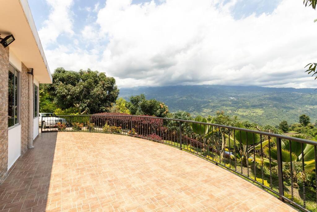 Villa Casa Campestre Clima Caliente - Agroturismo Bogota