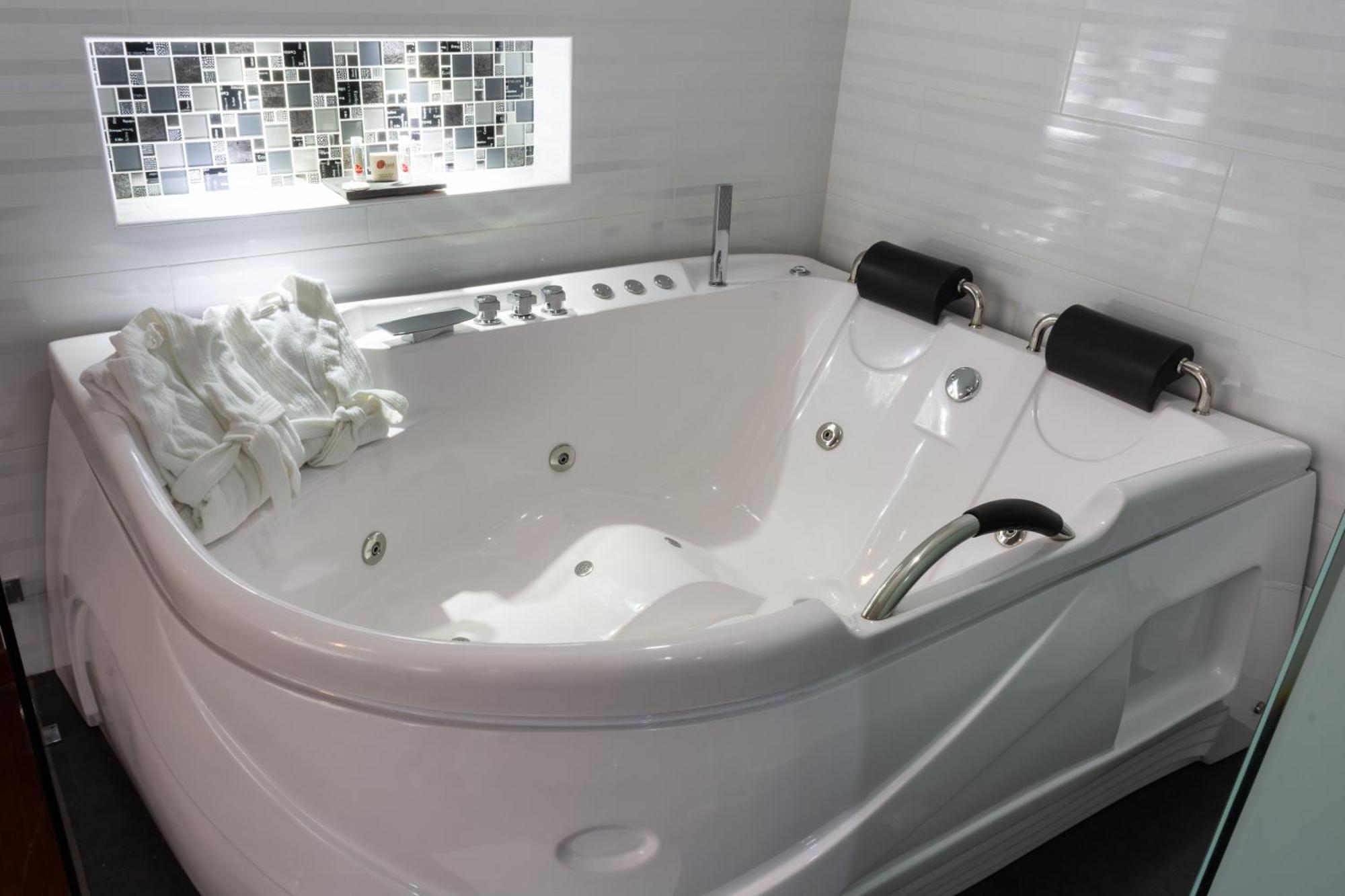 Risot Hotel 3*