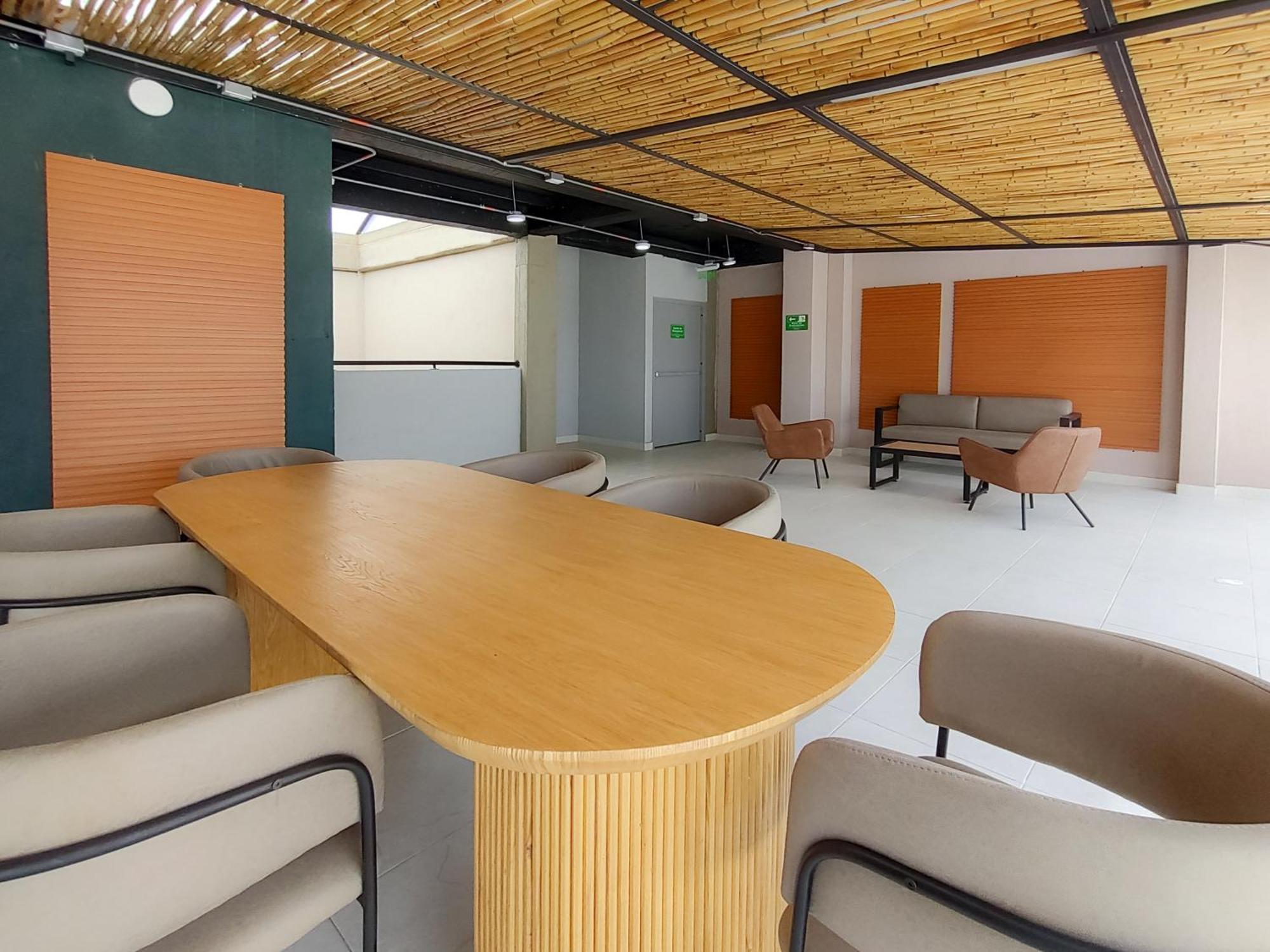 The Hood 102, Modern And Luxury * Bogota