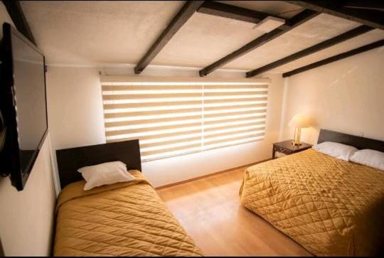 House Colonial Modelia, La Mejor Ubicacion Bogota. Apartamento