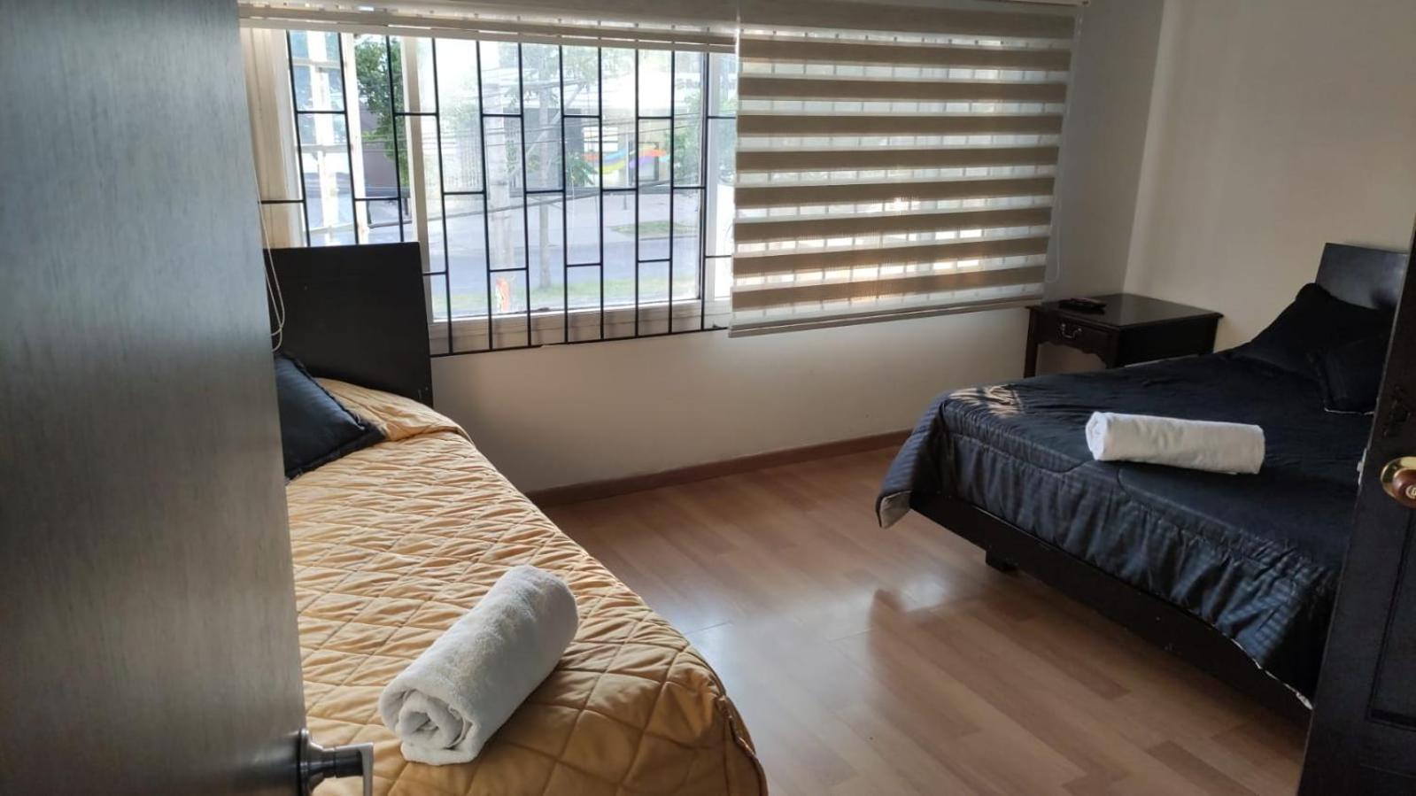 Apartamento House Colonial Modelia, La Mejor Ubicacion Bogota.