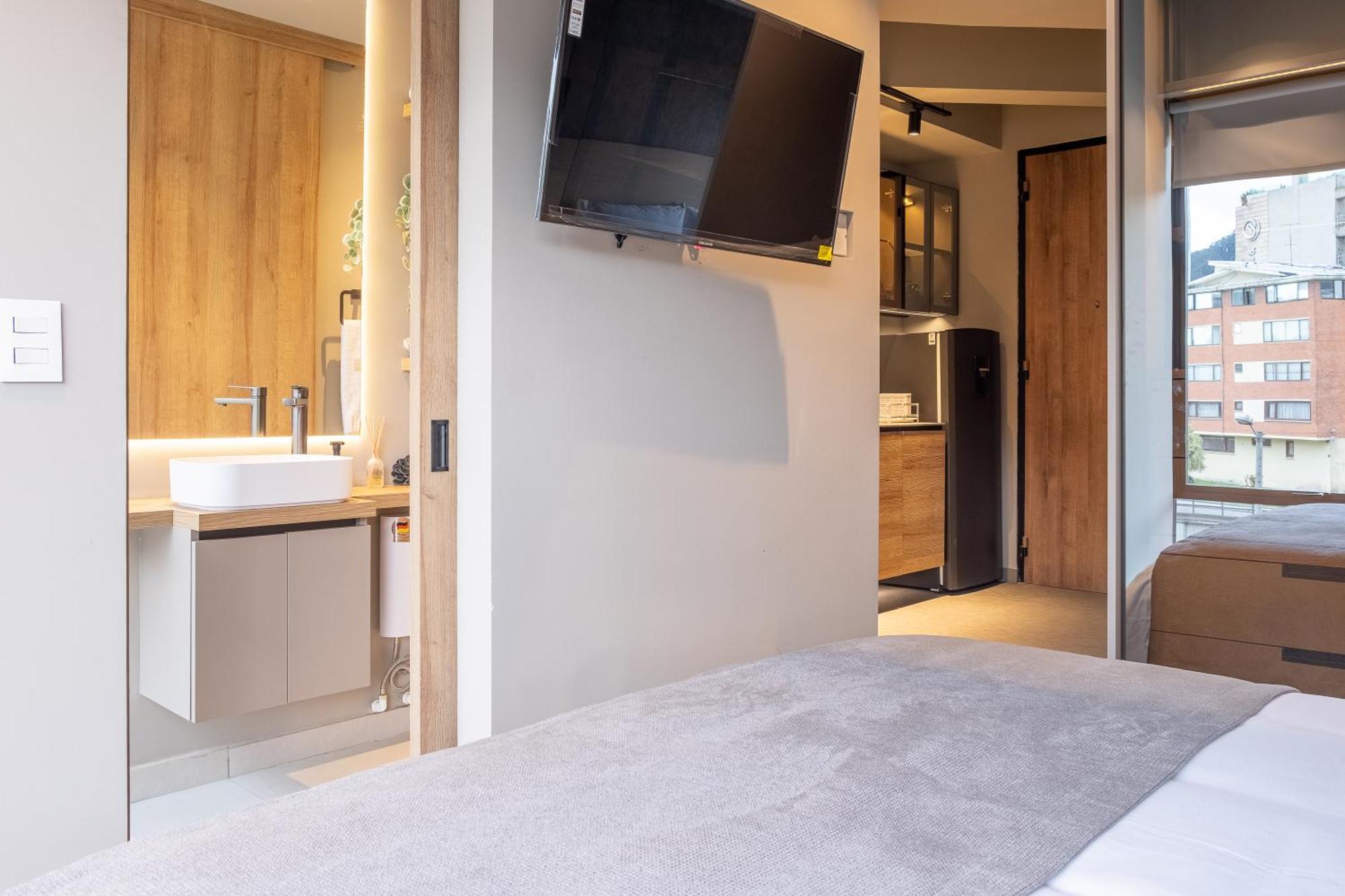 Aparthotel Icon 100 Luxury Apartasuites