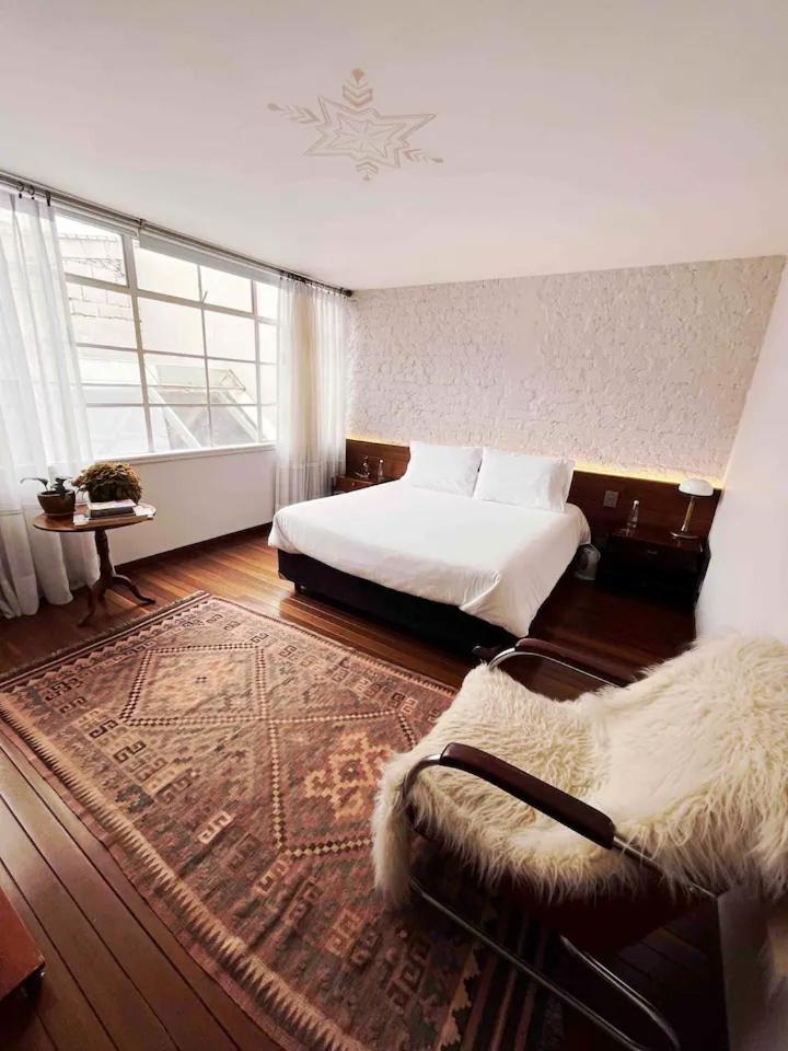 Casa Lelyte Bed & Breakfast Bogota