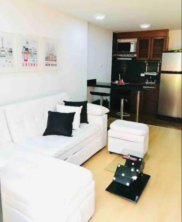 Apartment North Facing Chico 93 Studio Bogota