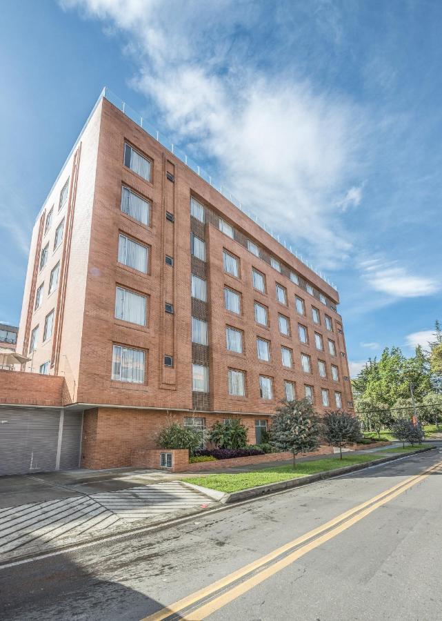 Apartamentos Plaza Suites Apartahotel 4*