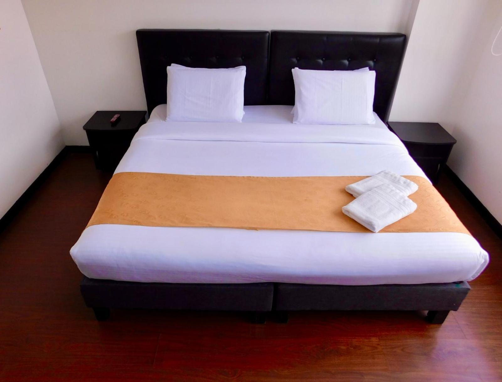 Hotel Casa Navi 3*
