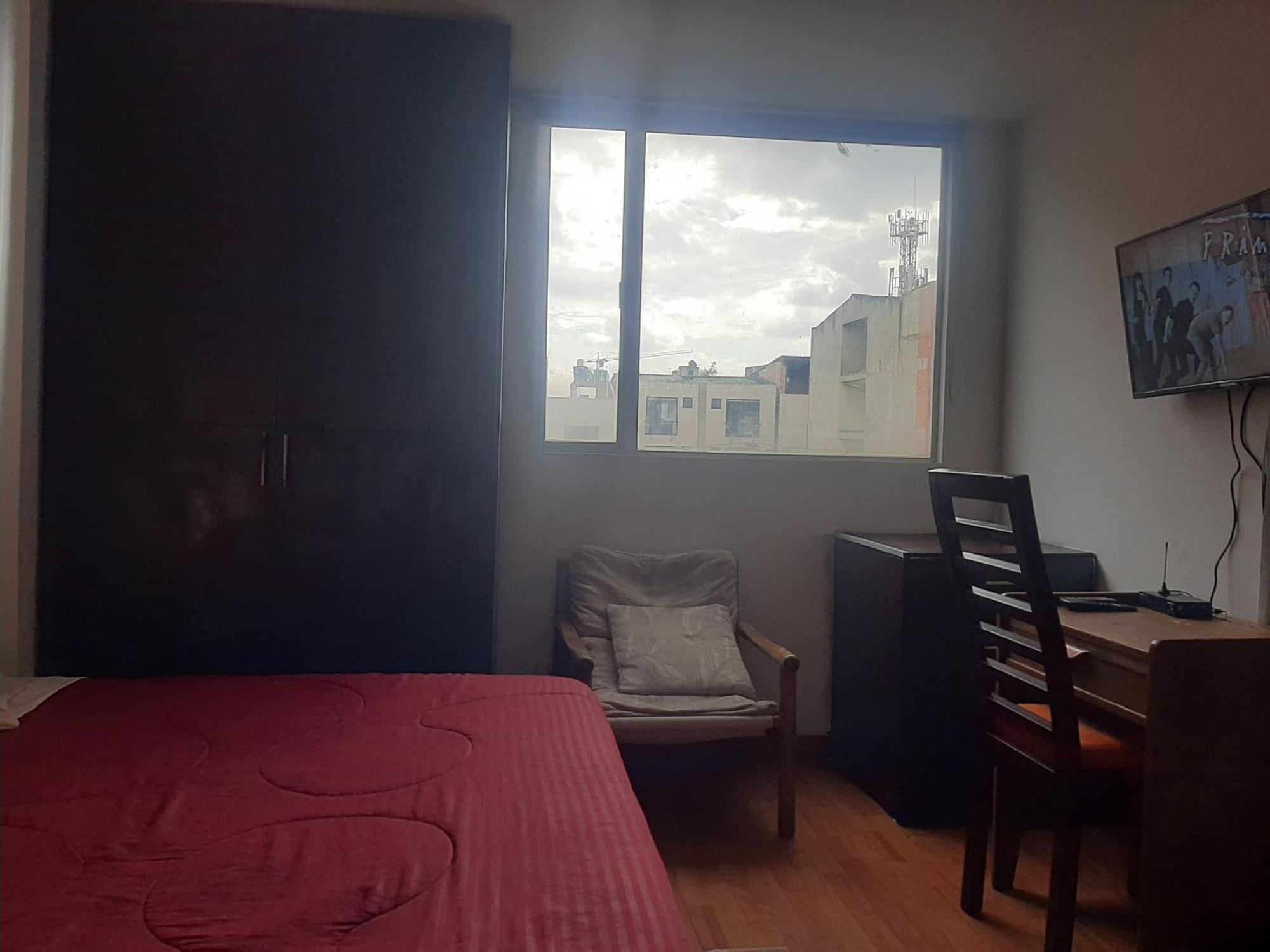 Apartment Sector De Corferias , Y A 5 Cuadras, Embajada Americana 10 Cuadras, Cerca Al Can , G 12 , Universidad Nacional , Aeropuerto A 2 Cuadras Estacion Ciudad Universitaria Marque-tresdiecisietecincoveintisieteveintiseistreintayu Bogota