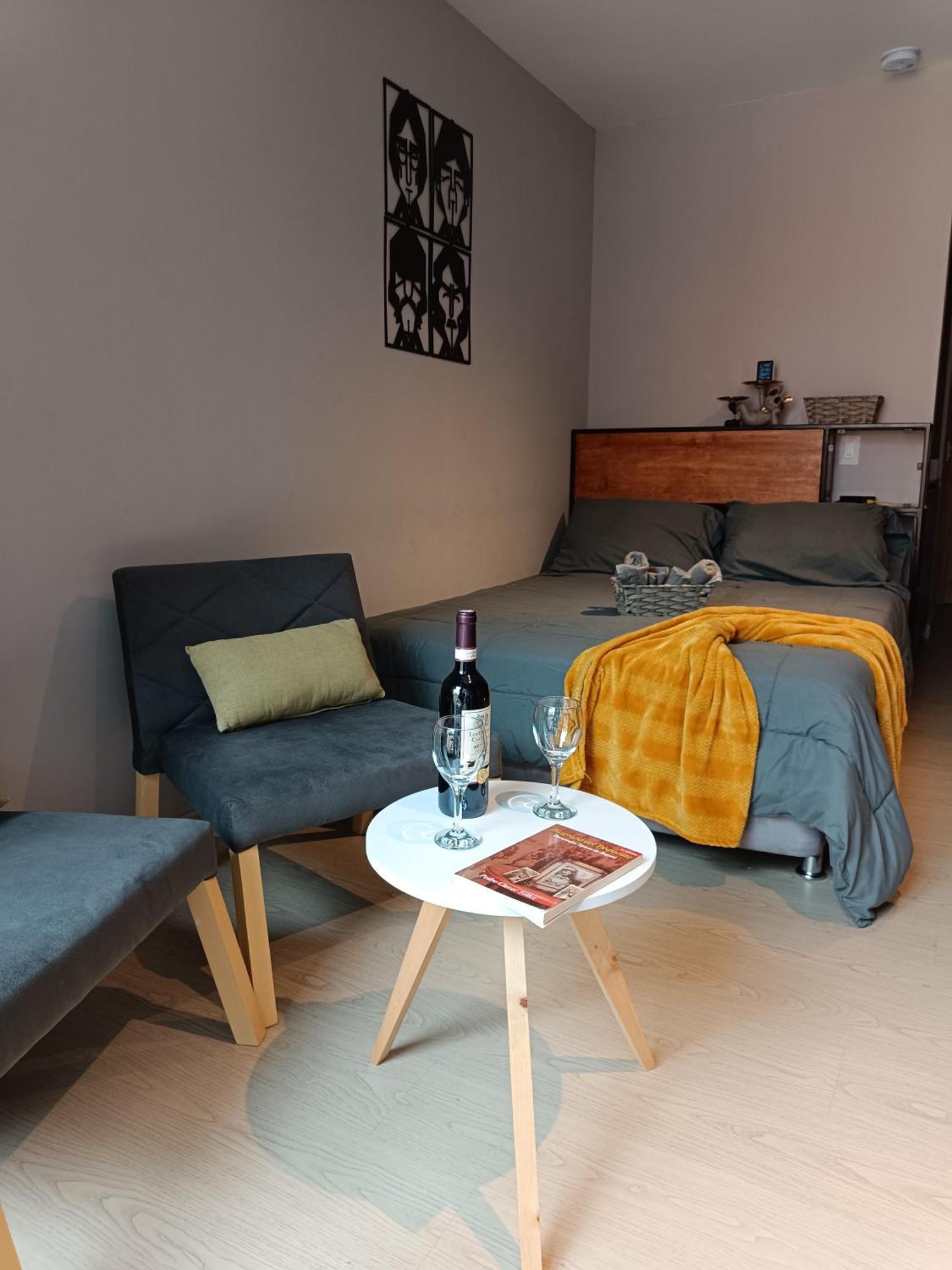 Apartment Casa Juanito Coworking El Nogal In Zona Rosa *