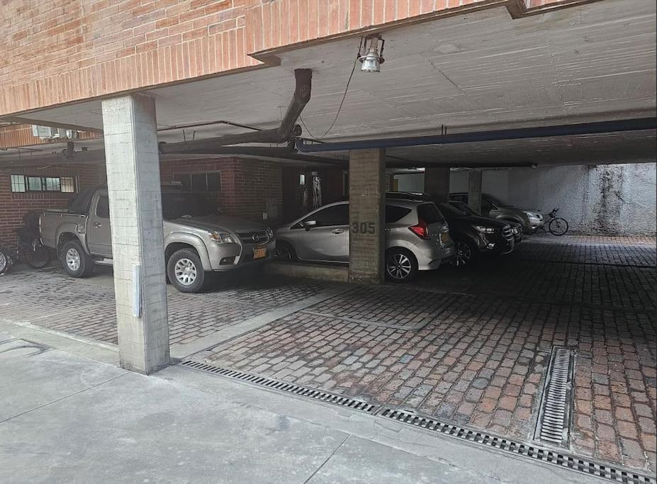 Apartment Chico's Pad: Convenience Meets Tech~1b/b~qb~alexa Bogota