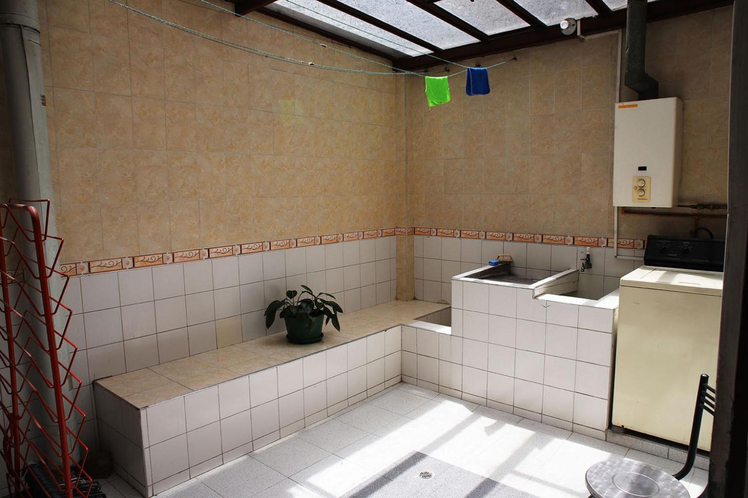 Homestay Grande Con Iluminacion Natural,