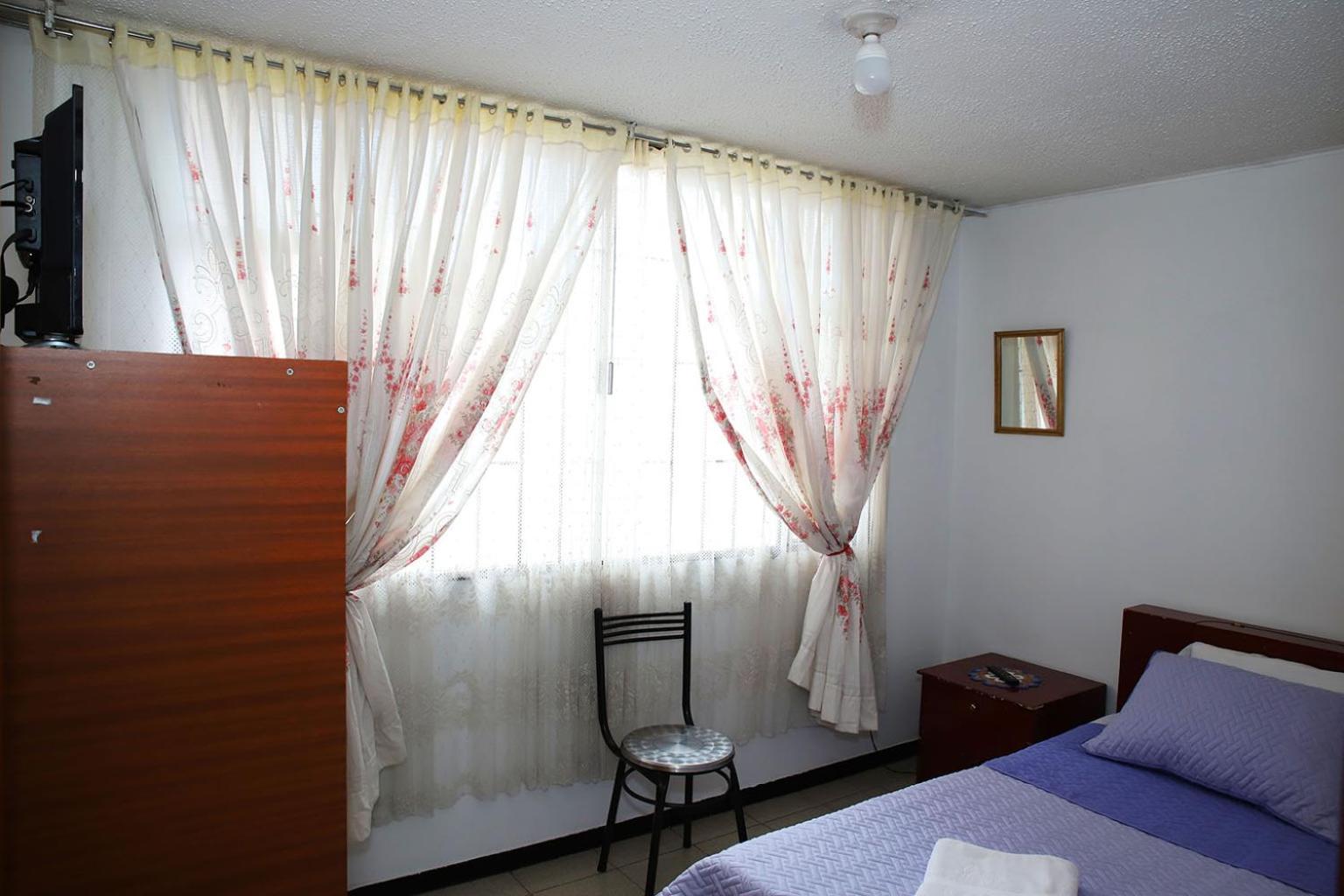 Homestay Grande Con Iluminacion Natural,