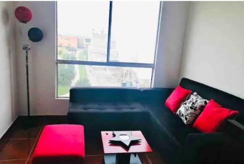 Pleasant Level Close To Shops * Bogota