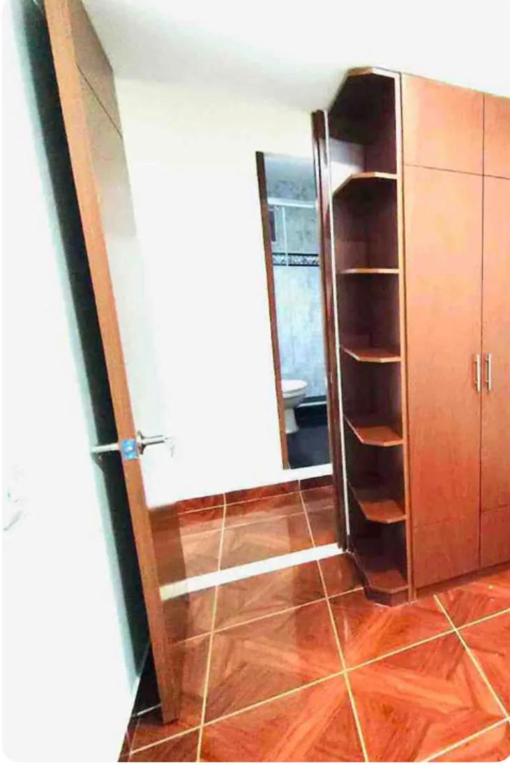 Pleasant Level Close To Shops *