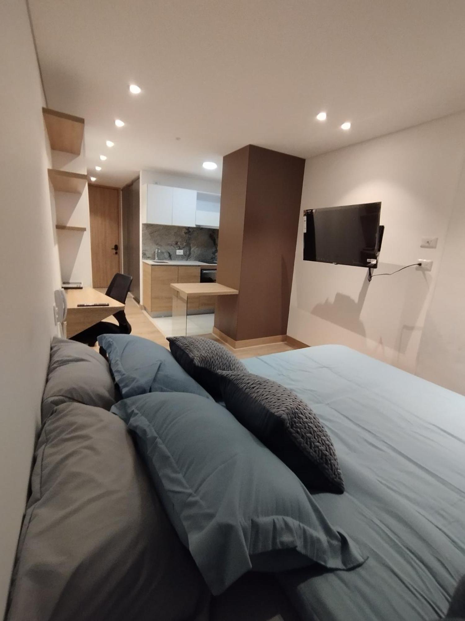 Mountain View Studio Apartment *