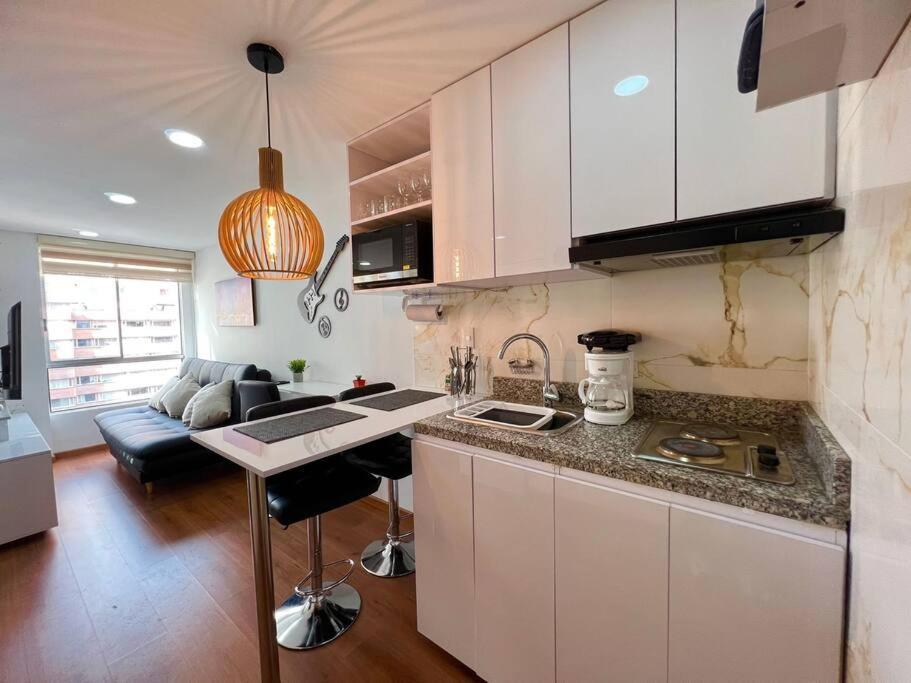 Apartamento Downtown, Candelaria Loft, Monserrate View!