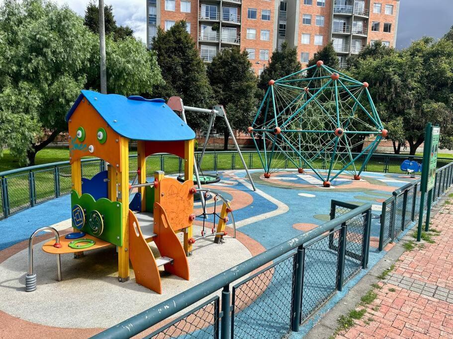 Escape, Brand New Flat With Wooden Accent In Upper Class Neighborhood In Apartment Bogota