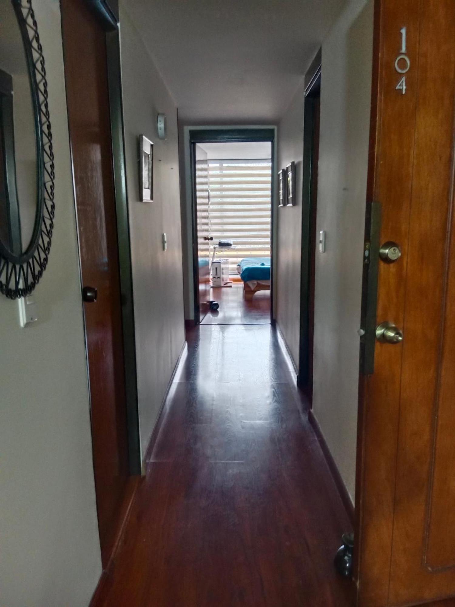 104-9 Apto Usaquen Piso 1 Con Parking Private Bogota