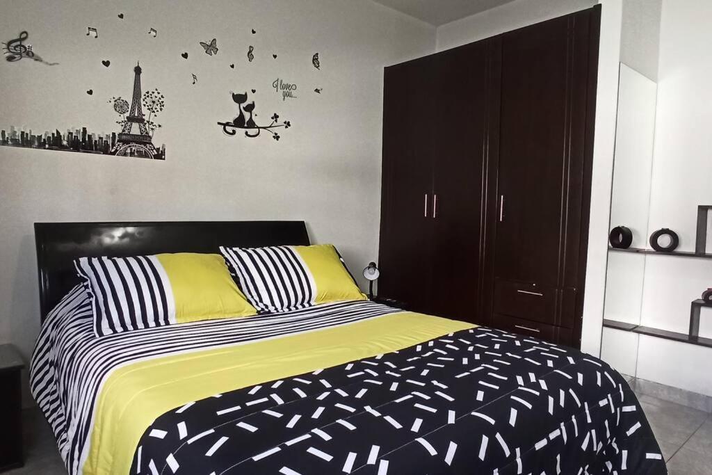 Apartment Completo Cerca A Embajada 3 Bogota