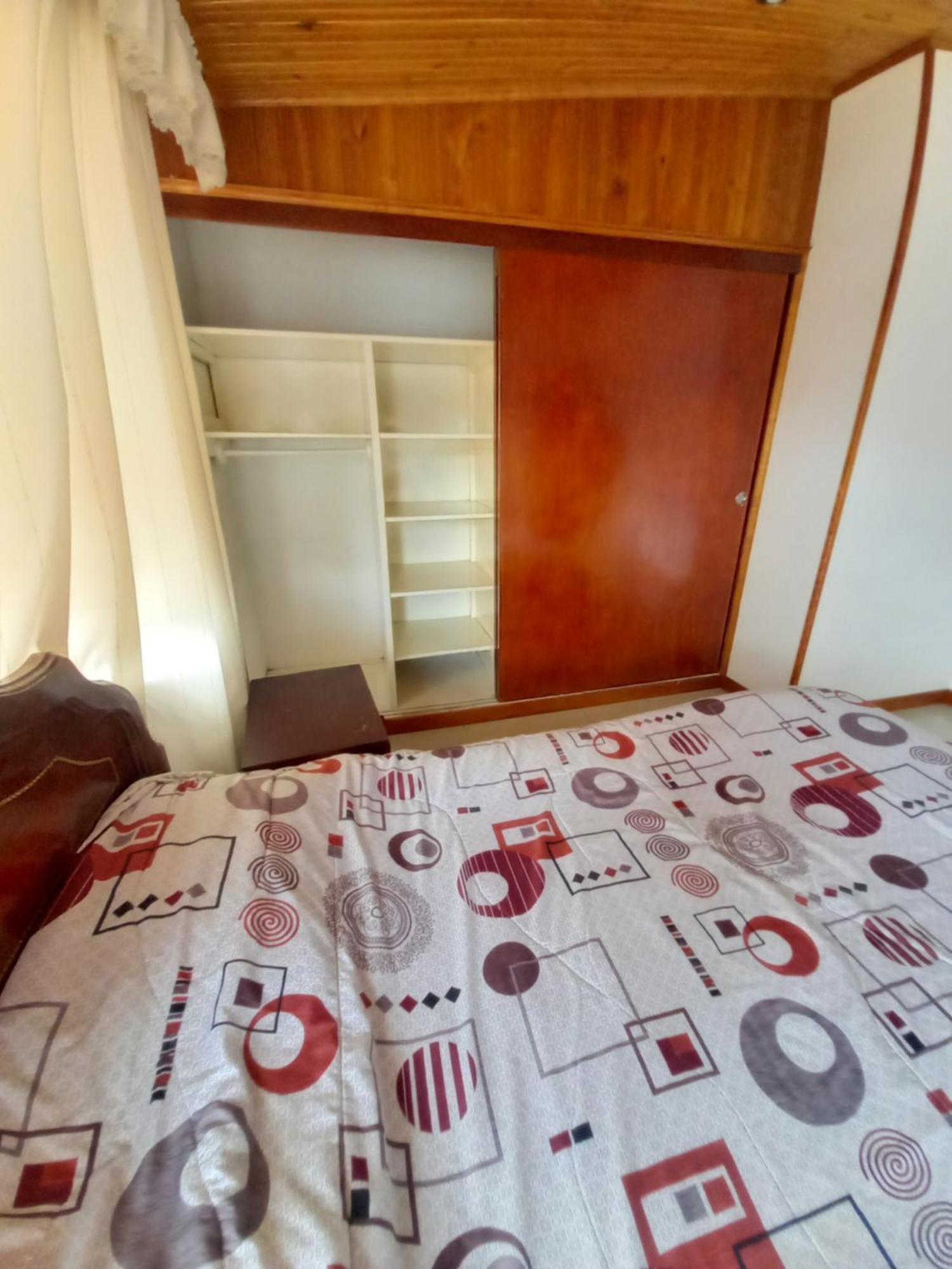 Amplia Casa Familiar Homestay *