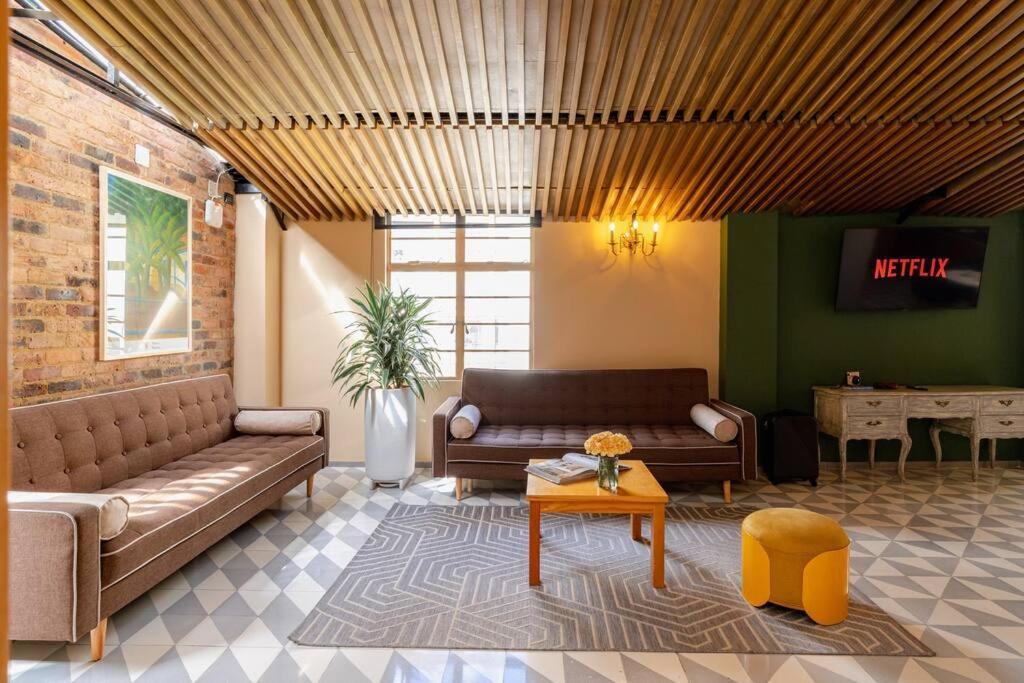 Avj5 - Increible Y Amplio Aparta-loft En La Candelaria Apartment *