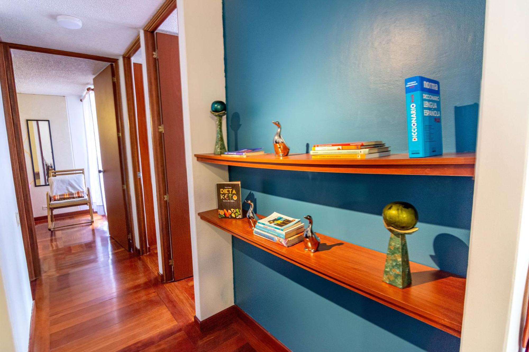 Escape, Brand New Flat With Wooden Accent In Upper Class Neighborhood In Apartment *