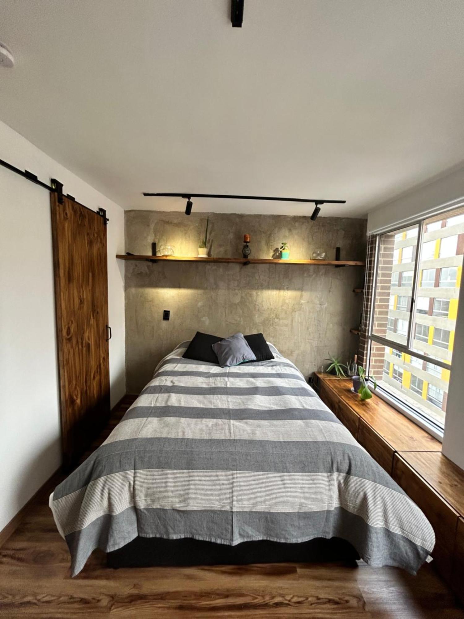 Apartment Encantador Y Moderno Loft En La Candelaria By Tsi Property Management Bogota