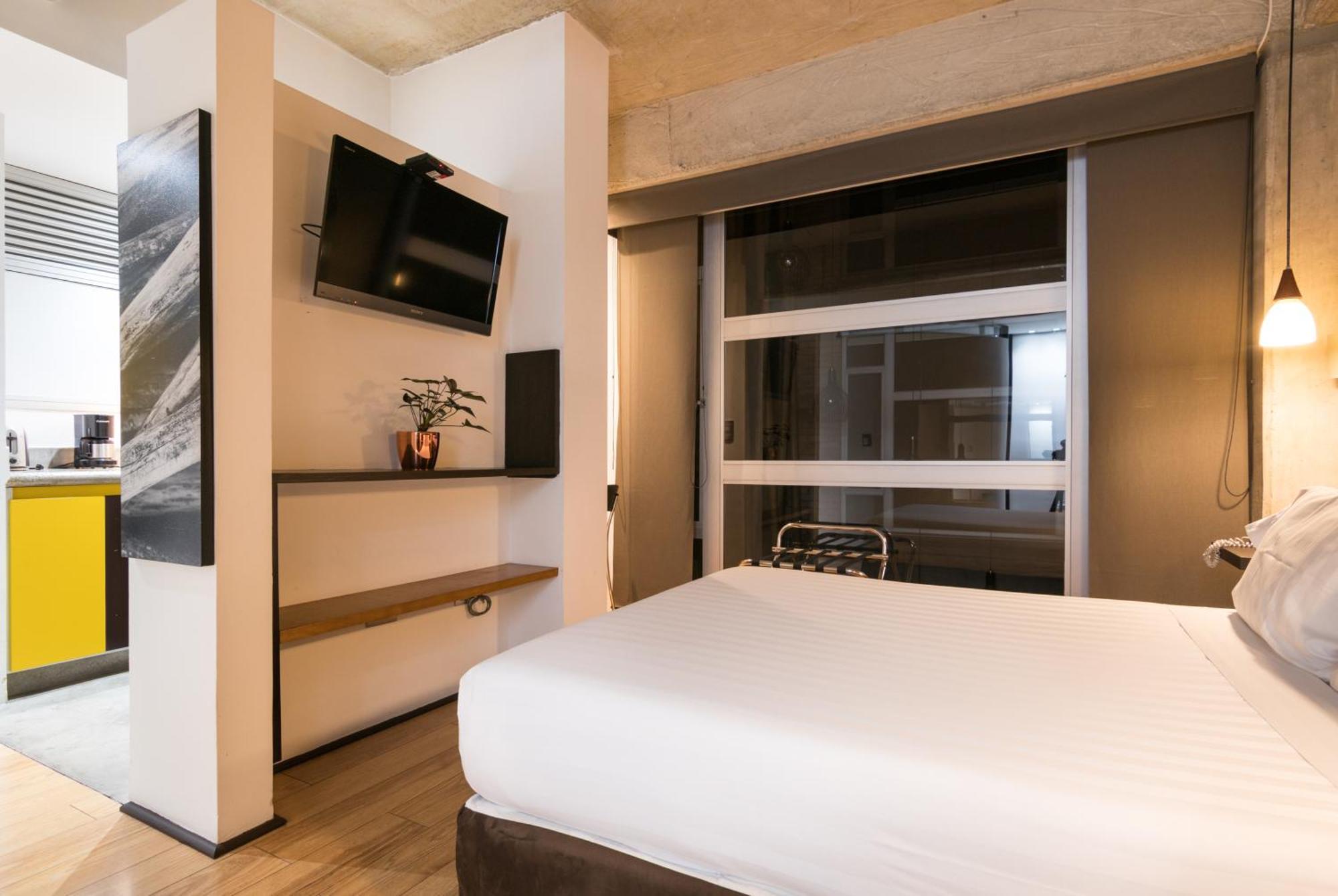 Aparthotel 5 Elementos Corferias By Hbp 3*