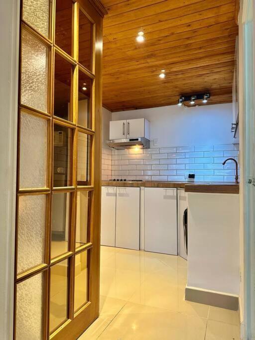 Acogedor Apartamento, Cerca Del Aeropuerto! Apartment