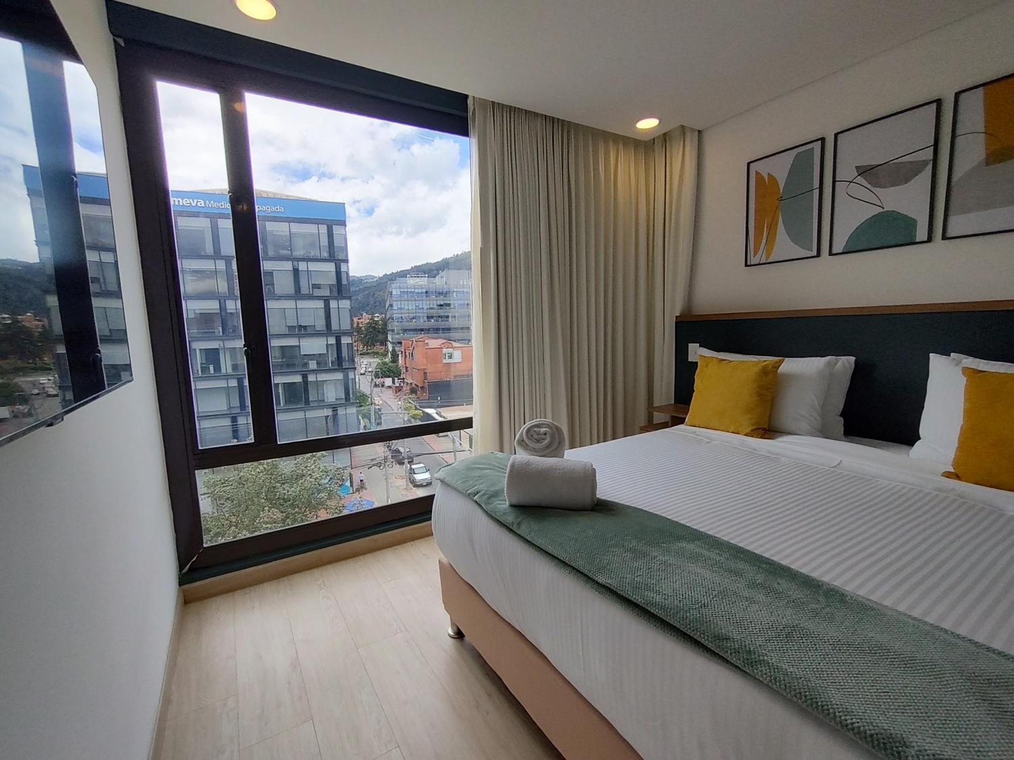 The Hood 102, Modern And Luxury Apartment Bogota
