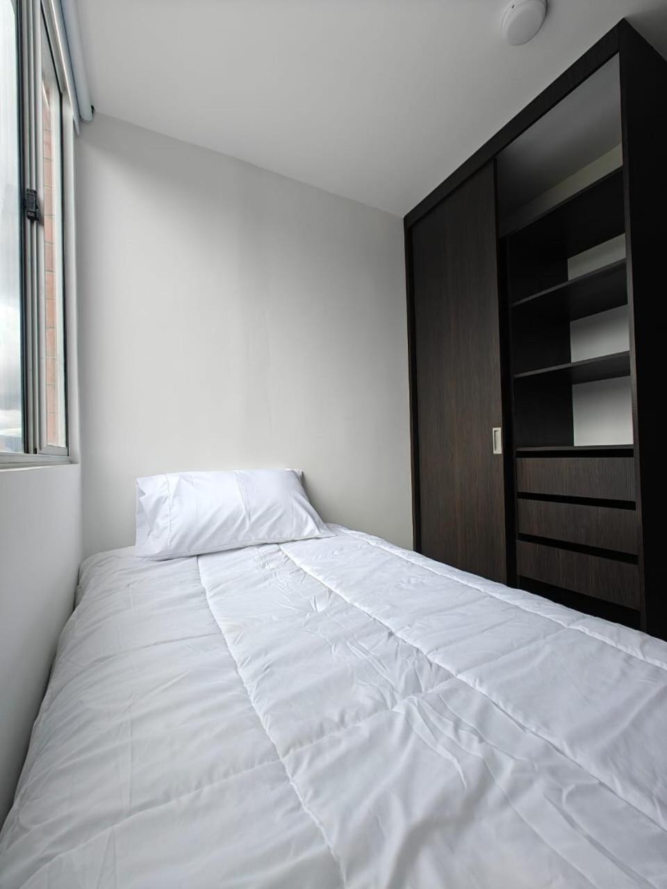 Estrenar En Toberin Norte De Piso 17 * Bogota