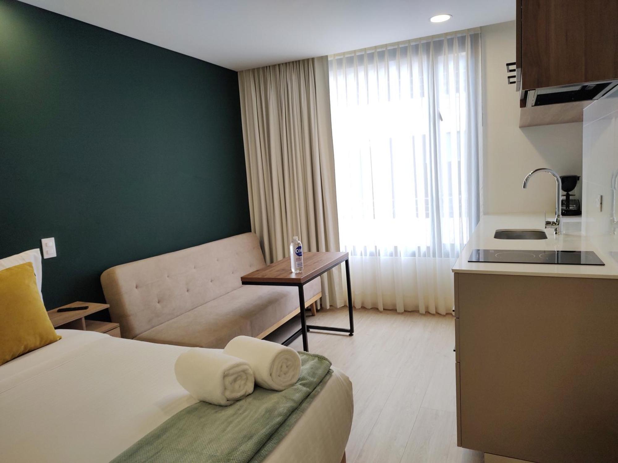The Hood 102, Modern And Luxury Apartment Bogota