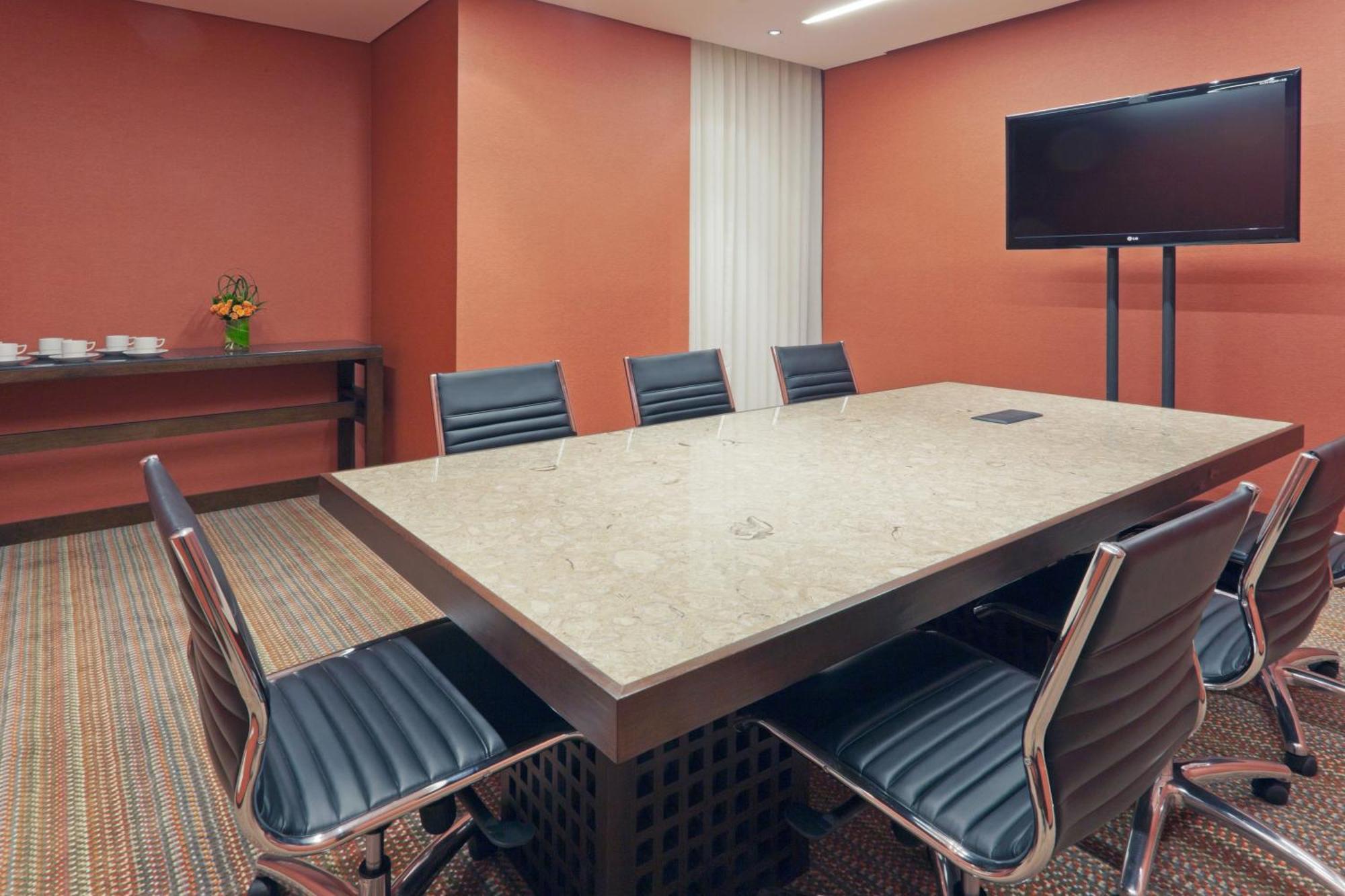 Airport By Ihg 4* Bogota