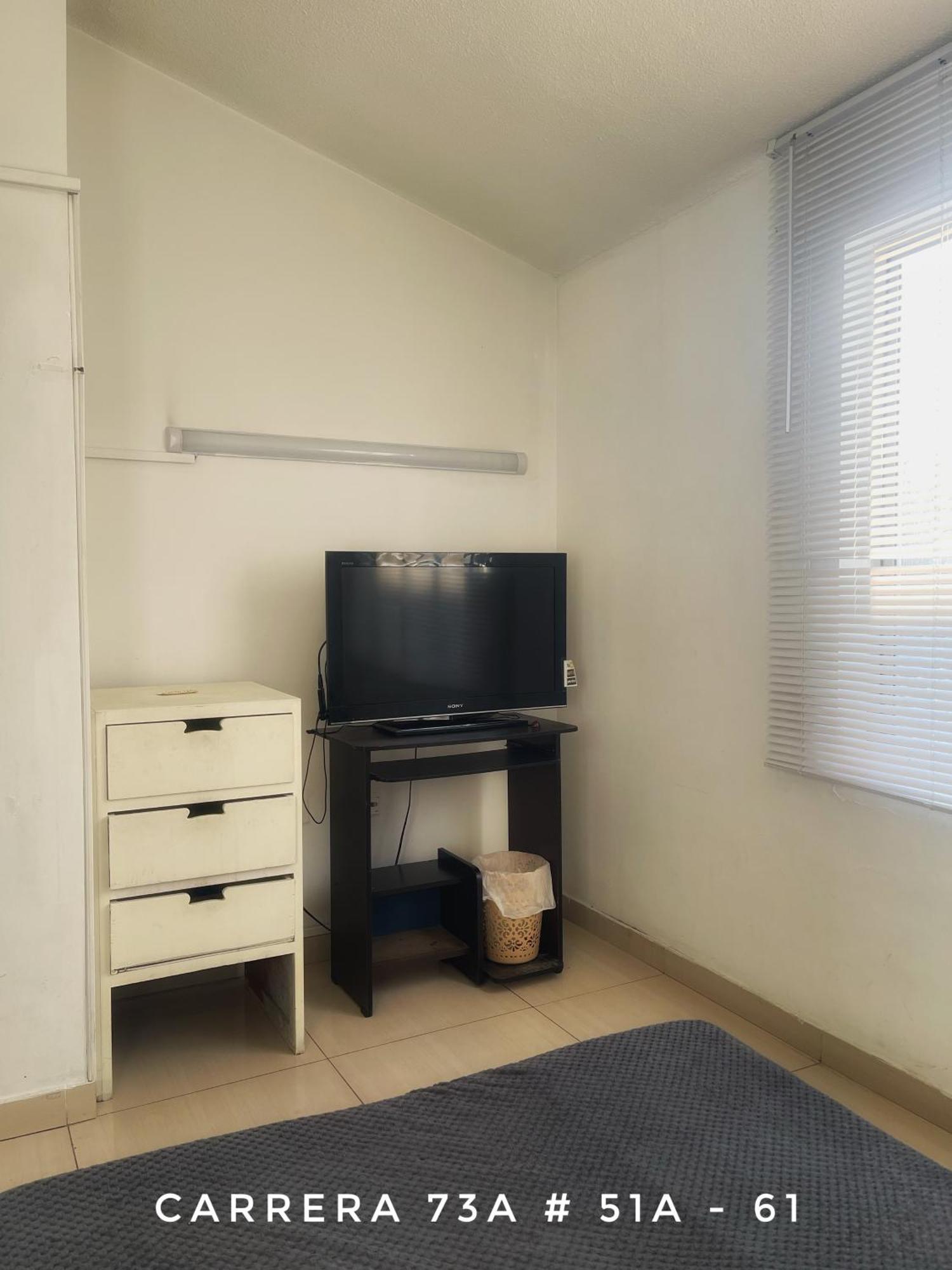 A 5 Minutos Del Aeropuerto Homestay *