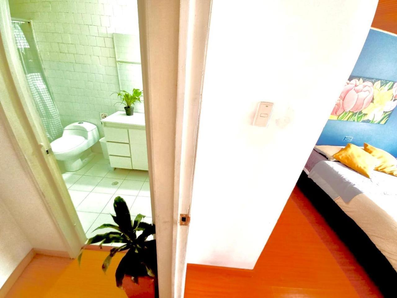 Apartaestudio En Usaquen Junto A Clinica Santa Fe