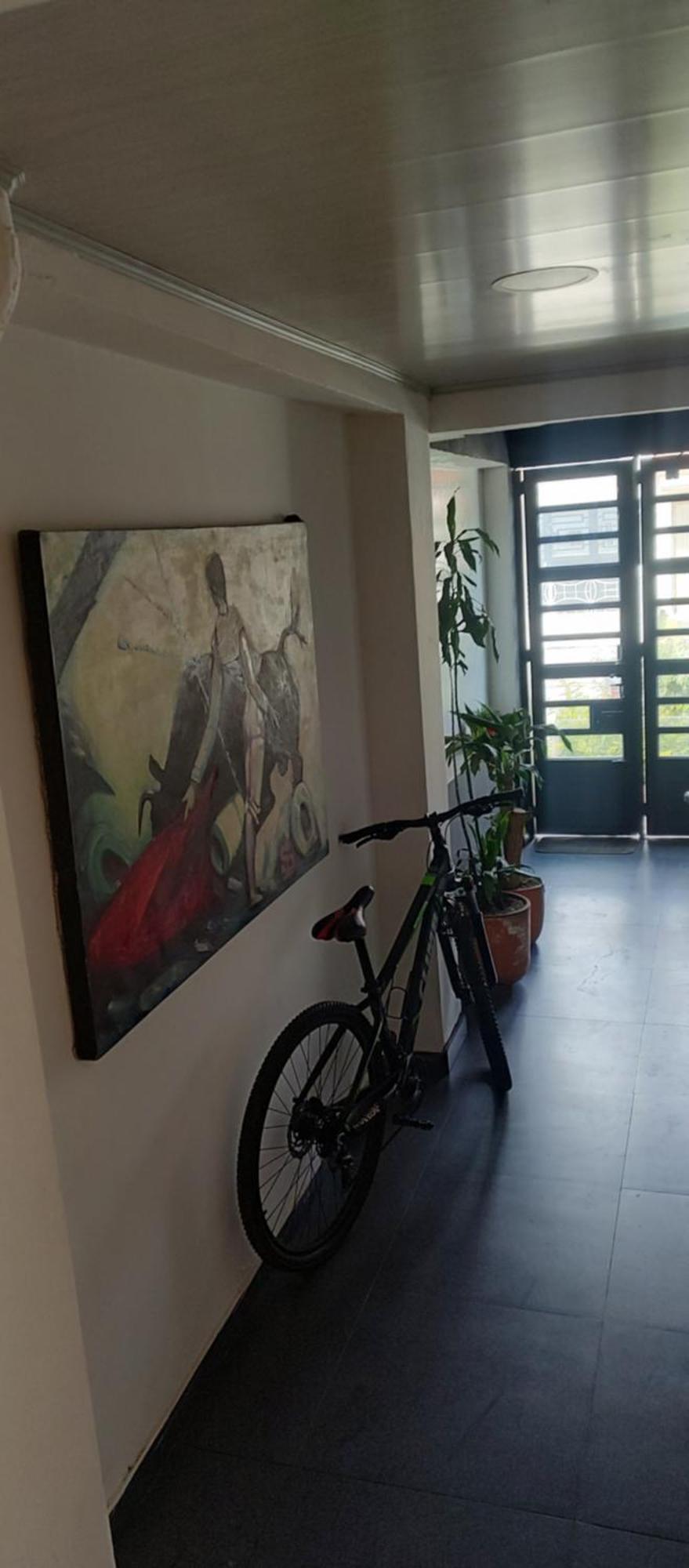 Pequeno Acojedor, Confortable Con Bano Independiente Bogota