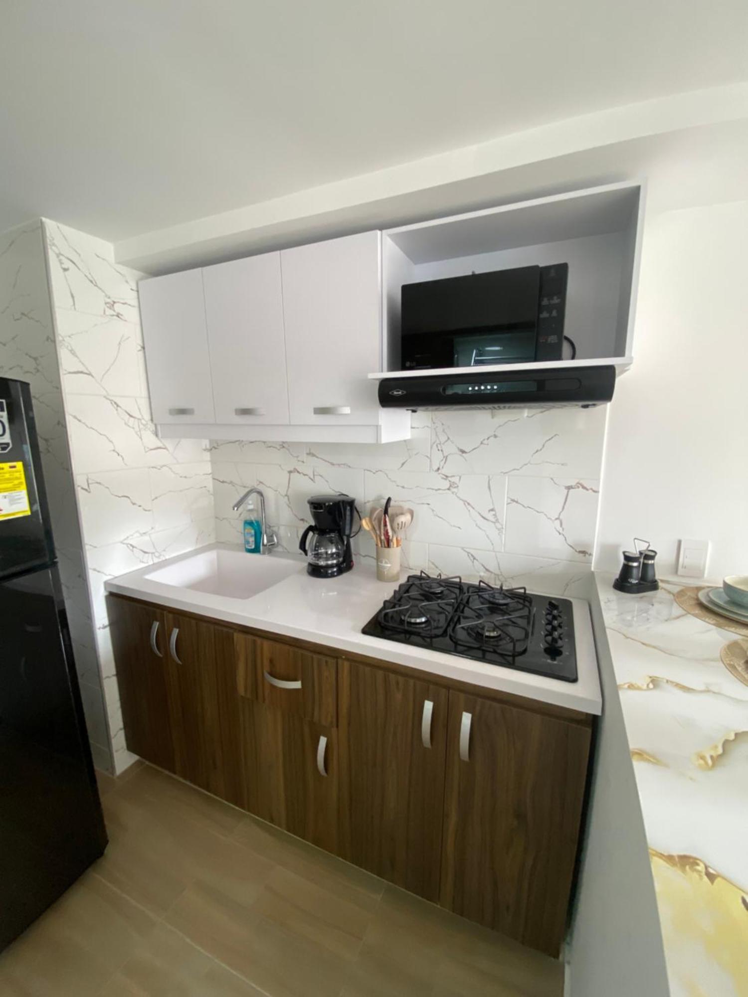 Apartamento Apartamento De Lujo Fontibon Cerca Al Aeropuerto Y Terminal De Transportes *