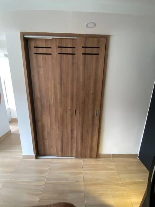 Apartamento De Lujo Fontibon Cerca Al Aeropuerto Y Terminal De Transportes Apartamento