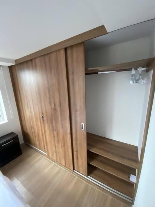 Apartamento De Lujo Fontibon Cerca Al Aeropuerto Y Terminal De Transportes Apartamento