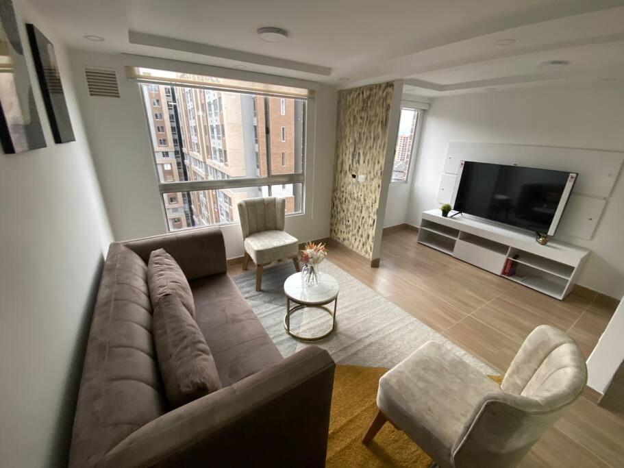 Apartamento Apartamento De Lujo Fontibon Cerca Al Aeropuerto Y Terminal De Transportes *