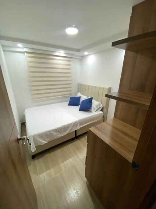 Apartamento De Lujo Fontibon Cerca Al Aeropuerto Y Terminal De Transportes Apartamento