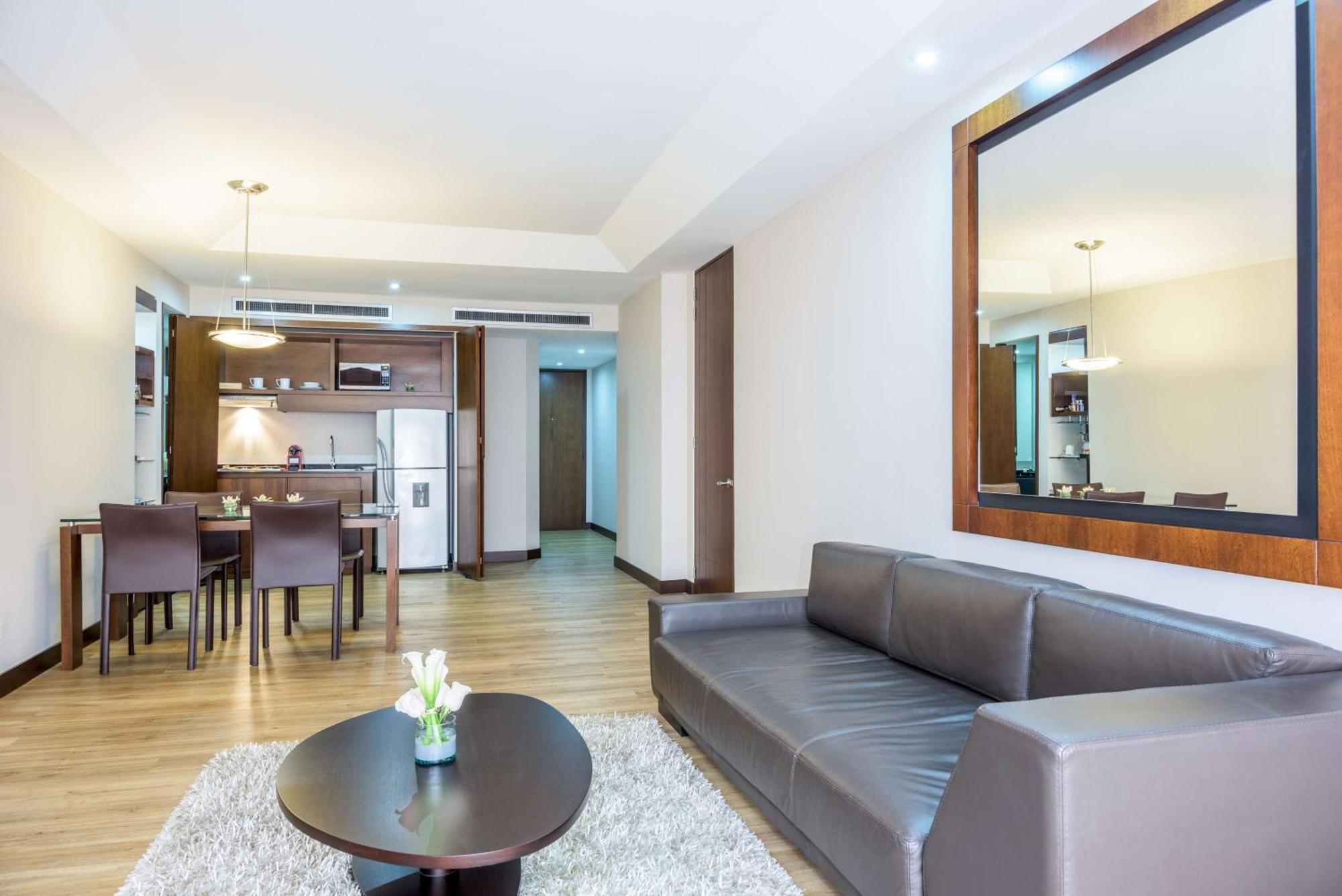Hotel Nh Collection Wtc Royal
