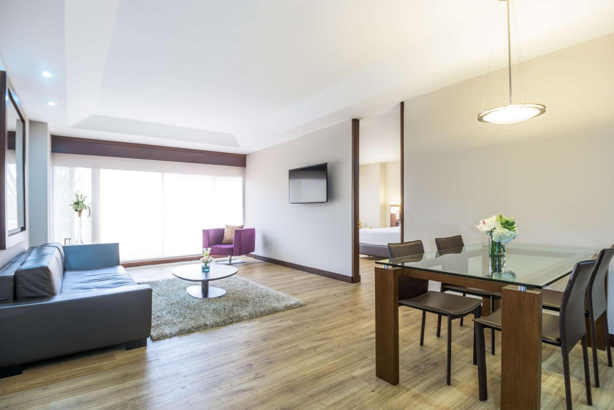 Hotel Nh Collection Wtc Royal Bogotá